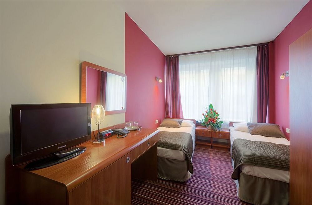 Hotel Delta Krakov Exteriér fotografie