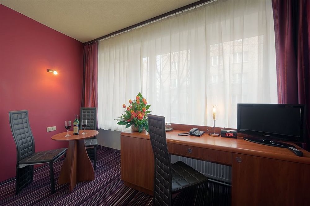 Hotel Delta Krakov Exteriér fotografie