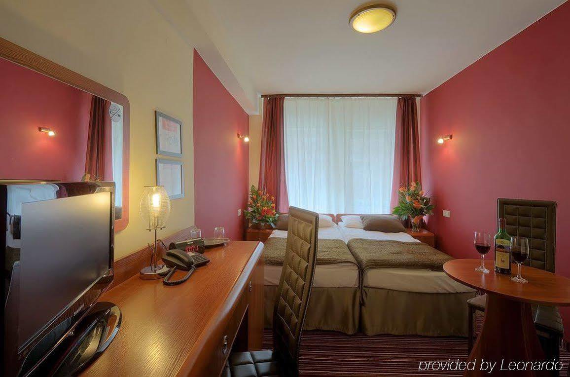 Hotel Delta Krakov Exteriér fotografie